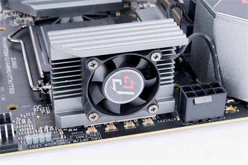ASRock Z490 PHANTOM GAMING-ITX/TB3/ITX小板搭载TB3、小巧精悍的设计(11)