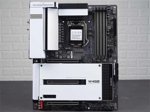 GIGABYTE W480 VISION D主机板开箱测试报告/建构入门工作站、创作者自用两相宜(5)