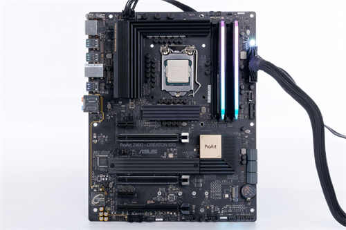 ASUS ProArt Z490-CREATOR 10G/专为内容创作者而生、完整TB3/USB-C影像输出方案