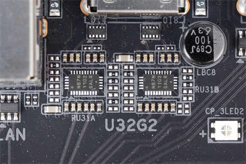 GIGABYTE Z490 AORUS ELITE开箱测试/最平价的Z490 AORUS主机板信仰选择(29)