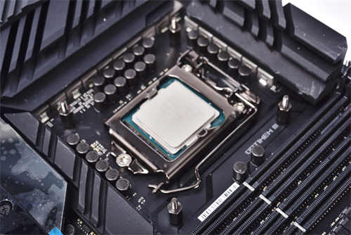 InWin SR36水冷散热器开箱测试/双涡轮直柱水泵 铜底水道强化散热(19)