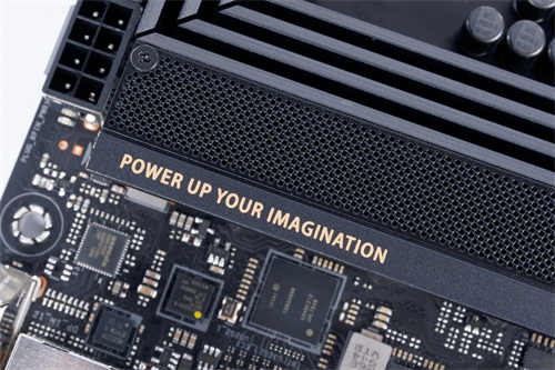 ASUS ProArt Z490-CREATOR 10G/专为内容创作者而生、完整TB3/USB-C影像输出方案(6)