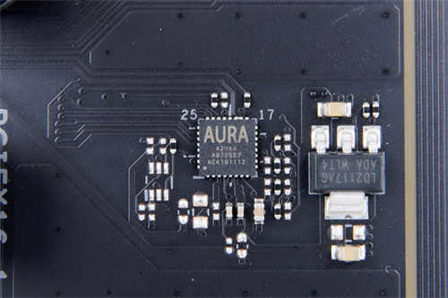 ASUS ProArt Z490-CREATOR 10G/专为内容创作者而生、完整TB3/USB-C影像输出方案(29)