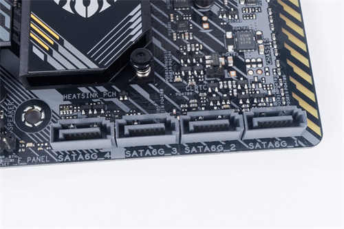 ASUS TUF GAMING B550M-PLUS (WI-FI)/主流晶片组定位、更低的价格享受超频功能与PCIe4.0(6)