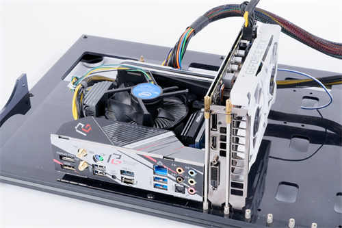 ASRock Z490 PHANTOM GAMING-ITX/TB3/ITX小板搭载TB3、小巧精悍的设计(63)