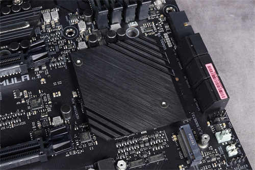 ROG MAXIMUS XII FORMULA主机板/上水实测，双 M.2插槽下置更方便(12)