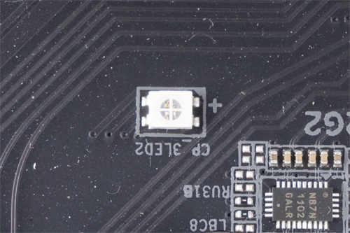 GIGABYTE Z490 AORUS ELITE开箱测试/最平价的Z490 AORUS主机板信仰选择(38)