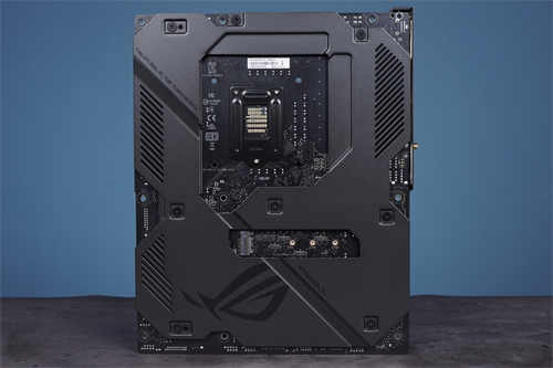 ROG MAXIMUS XII FORMULA主机板/上水实测，双 M.2插槽下置更方便(13)
