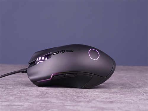 Cooler Master CM110 CM310电竞滑鼠开箱/千元内亲民价格、左右对称鼠身、环绕照明灯条(23)