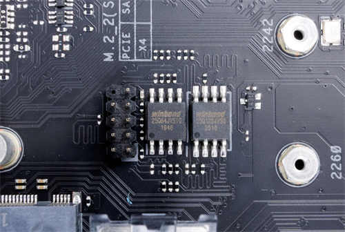 ASUS ProArt Z490-CREATOR 10G/专为内容创作者而生、完整TB3/USB-C影像输出方案(34)