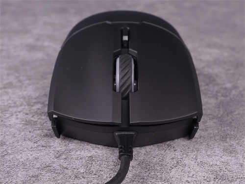 Cooler Master CM110 CM310电竞滑鼠开箱/千元内亲民价格、左右对称鼠身、环绕照明灯条(5)
