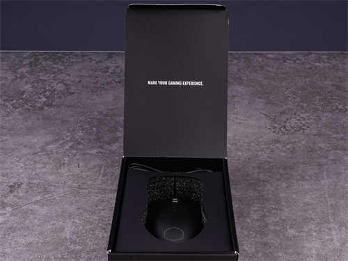Cooler Master CM110 CM310电竞滑鼠开箱/千元内亲民价格、左右对称鼠身、环绕照明灯条(14)