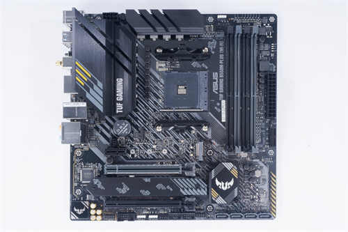 ASUS TUF GAMING B550M-PLUS (WI-FI)/主流晶片组定位、更低的价格享受超频功能与PCIe4.0(3)