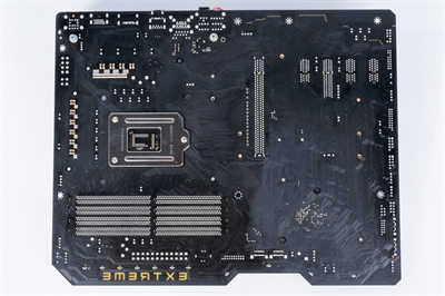 华擎ASRock Z490 Extreme4/平价定位、PCI-E 4.0Ready、2.5Gbe LAN搭载(21)