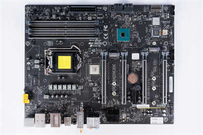 美超微 SUPERMICRO C9Z490-PGW 开箱 / 以伺服器的设计思维，带给玩家顶级用料与完美功能-SUPER(13)
