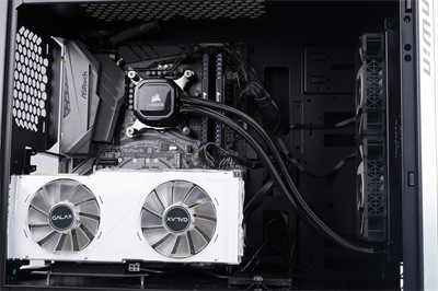 InWin 216简约风中塔式机壳开箱/简约铝质髮丝纹铭板、可容纳最大E-ATX主机板(36)