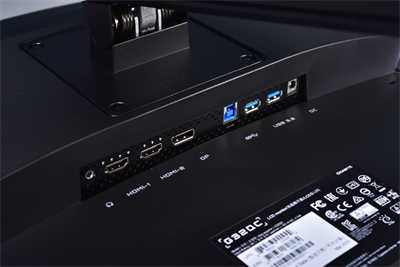 GIGABYTE G32QC电竞萤幕开箱测试/曲面1500R 2K 165Hz的划算之选(14)