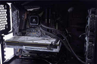 InWin 216简约风中塔式机壳开箱/简约铝质髮丝纹铭板、可容纳最大E-ATX主机板(31)