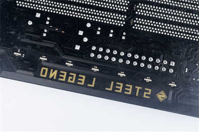 华擎ASRock Z490 Steel Legend/银白数位迷彩风格、钢铁传奇般的可靠性(32)