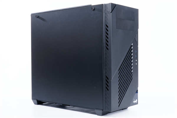 InWin C200创作者专用机壳/足够的 3.5吋硬碟槽与前置U3 Gen2 Type-C,为创作者而生(4)