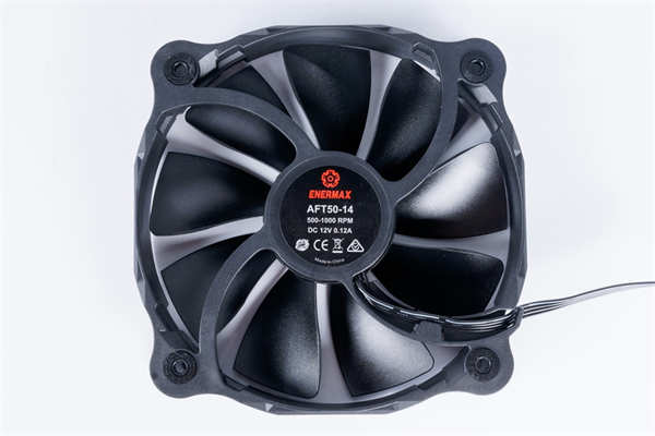 Enermax ETS-T50A-FSS AXE电竞光斧塔扇/支援230W+TDP、黑化外观设计，空冷解热好(16)